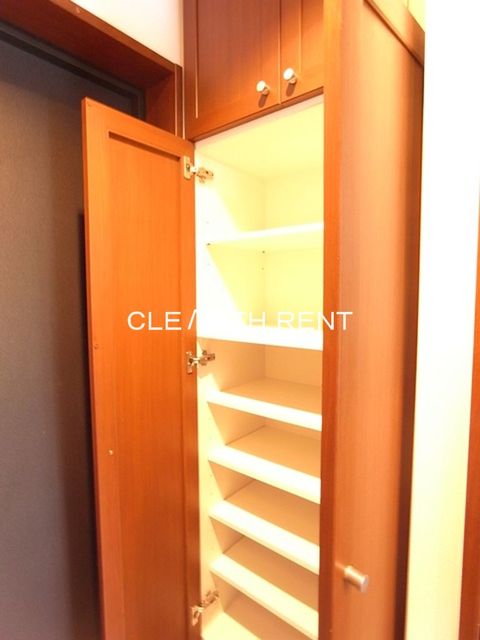 パレステュディオ銀座 シューズボックス