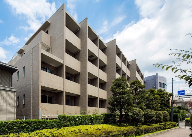 コンシェリア東京 ＴＨＥ ＲＥＳＩＤＥＮＣＥ 重厚感溢れる外観