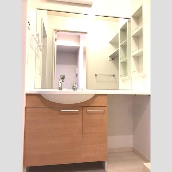 エミネンスⅢ 洗髪洗面化粧台