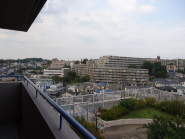 ラ・クラッセ西寺尾0408号室 バルコニー