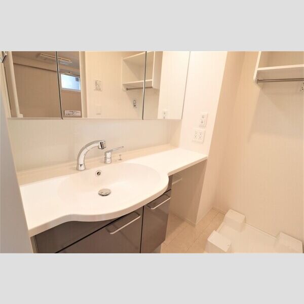 ストリーム久米川 洗髪洗面化粧台