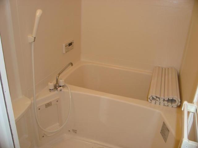 セレーヌ泉206号室 バス