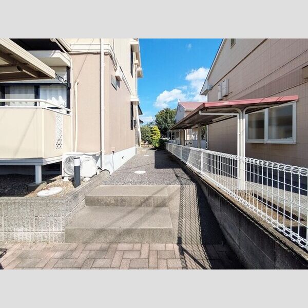 レインボーハイツ　Ⅱ番館 エントランス