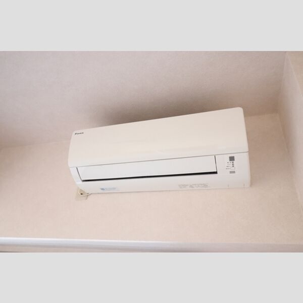 コンフォール小泉404号室 エアコン