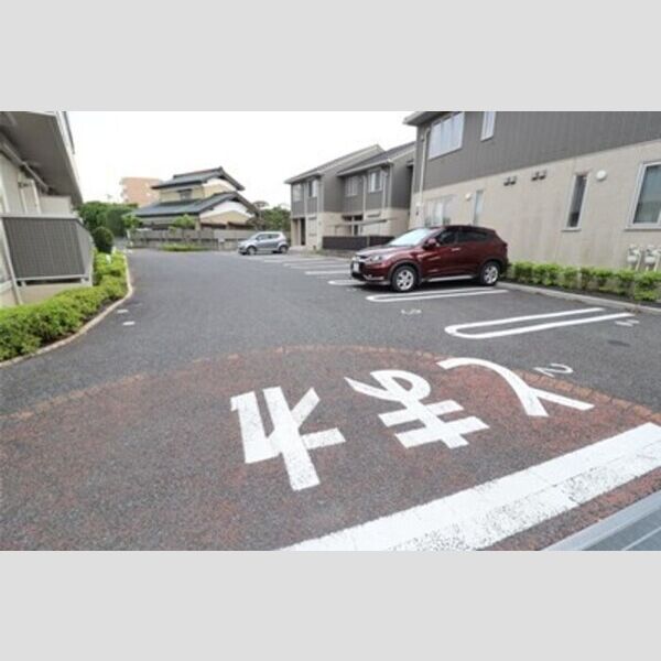クレア　Ⅰ301号室 駐車場