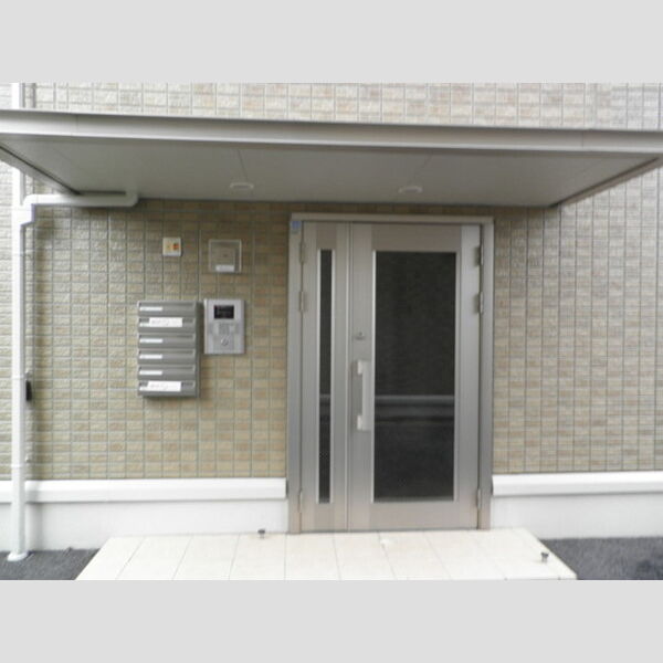 アルシュ　相201号室 エントランス