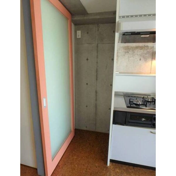 ロイヤルエモンド国分寺 収納