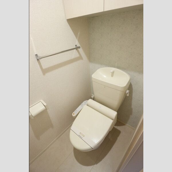 ボナール酒井根　Ⅰ号棟 温水洗浄暖房便座