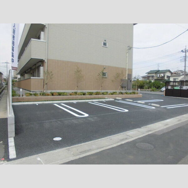 ハーヴェスト東町 駐車場