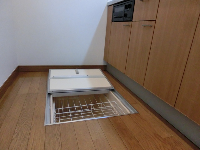 エスペランサ菊名Ｃ・Ｄ・Ｅ・Ｆ 嬉しい室内収納♪