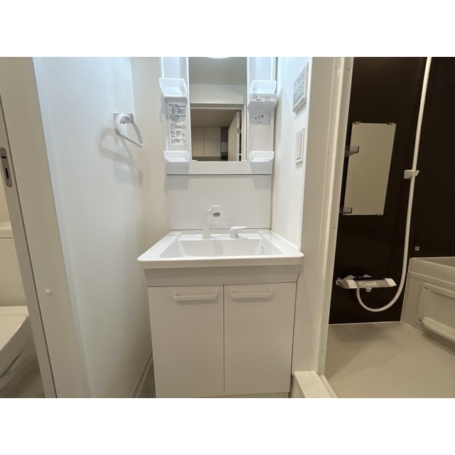 MQuarto堀切菖蒲園206号室 内観