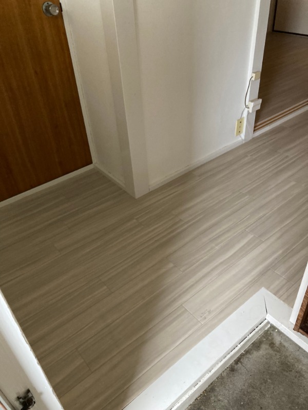 ハウスかごや 玄関