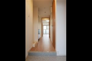 Nステージ鶴見 玄関