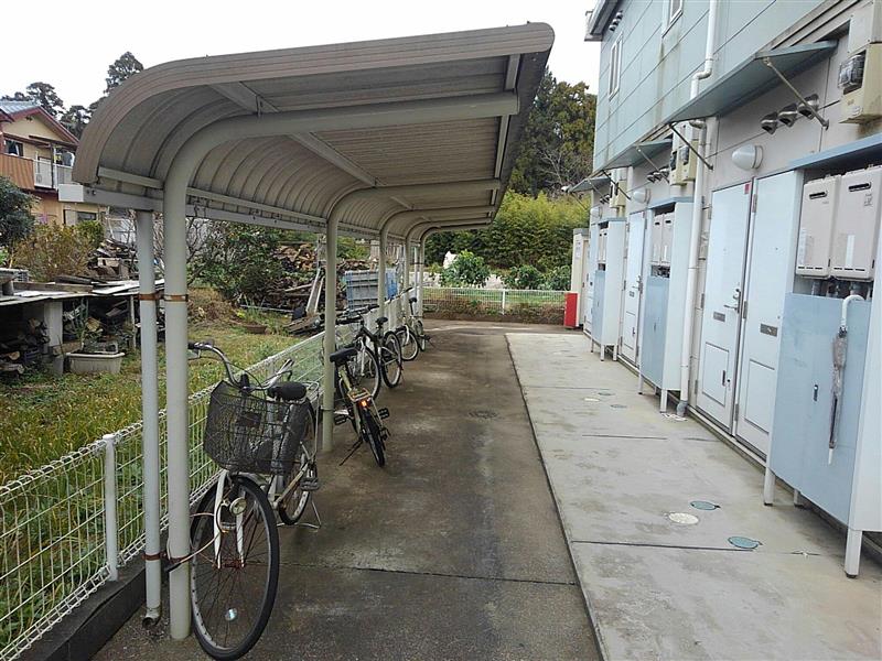 レオパレス秋桜106号室 駐輪場完備