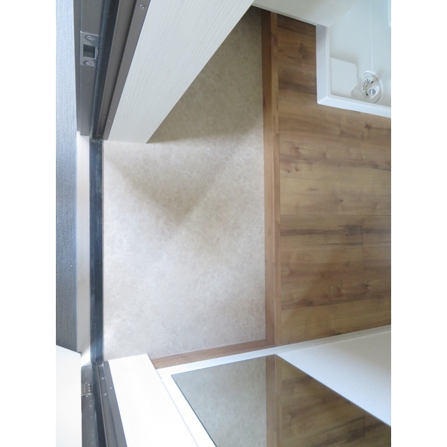 グランドール北綾瀬0304号室 玄関