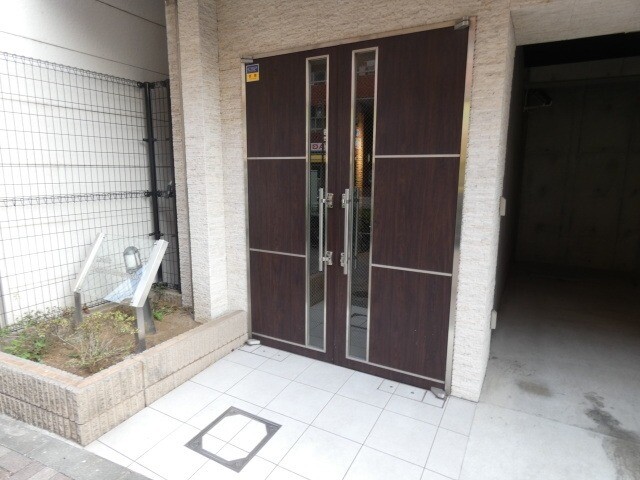 ラヴィリオ中野南台6階 外観