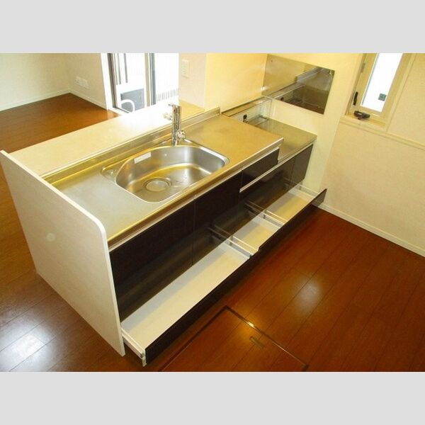 ルミエールE キッチン