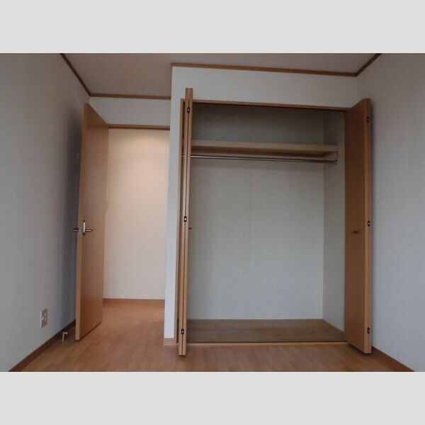 グレイスタウン蘇我　D 収納