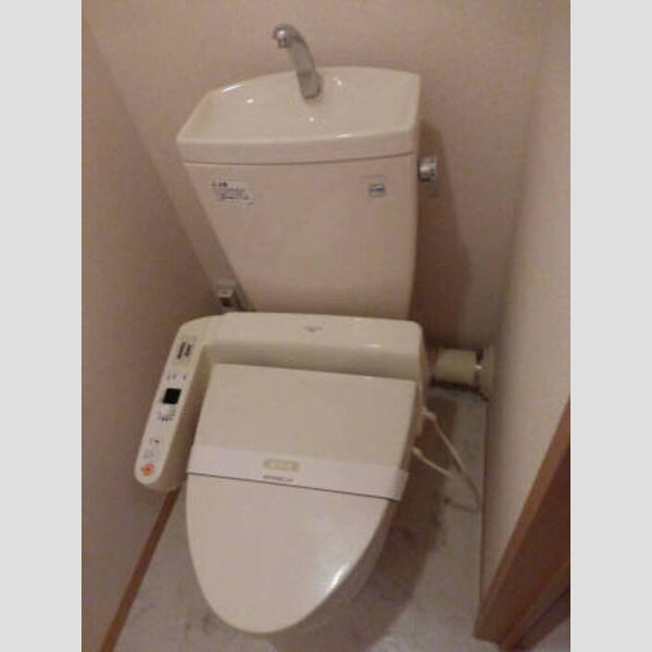 クレール和ヶ原 温水洗浄暖房便座