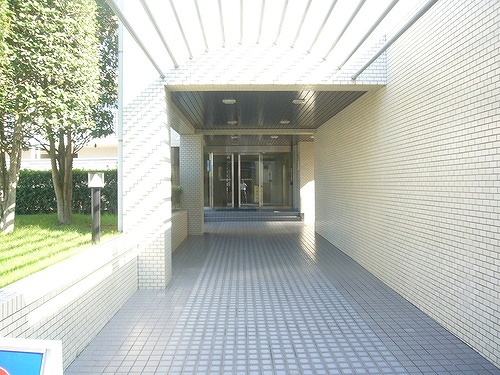 ライオンズマンション津田沼 エントランス外観　※前回募集時2013年9月撮影