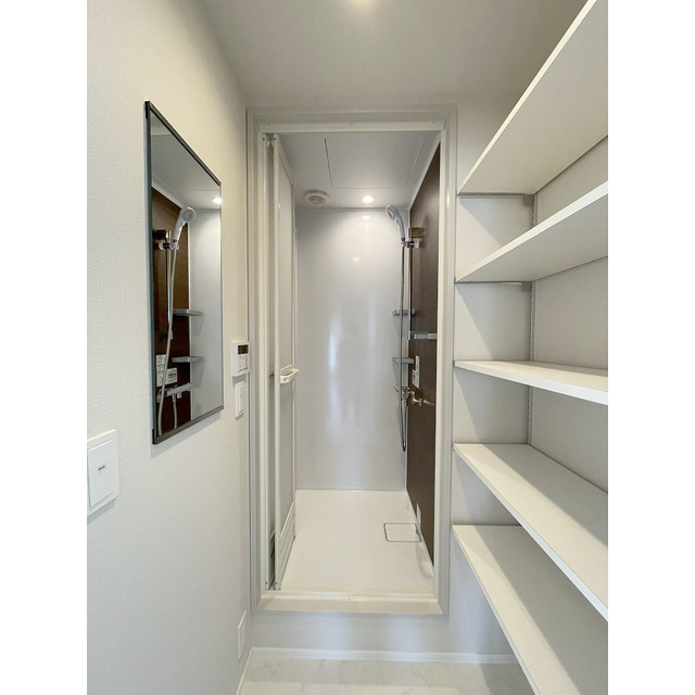 ハイツ下代田302号室 3階共用シャワールーム