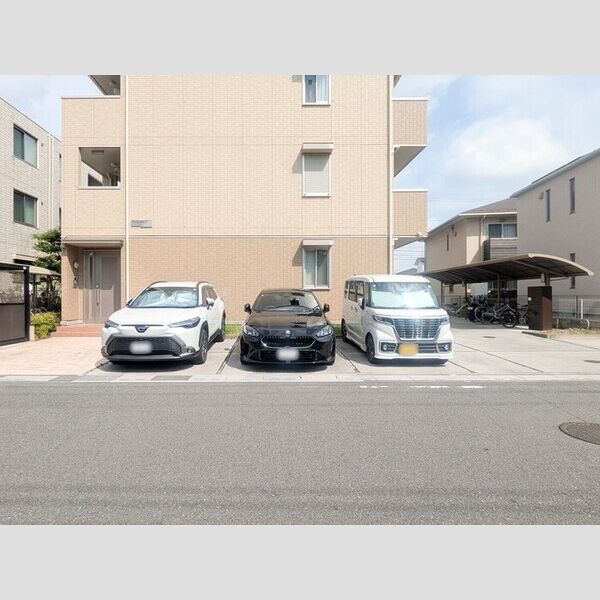 Verde lake101号室 駐車場