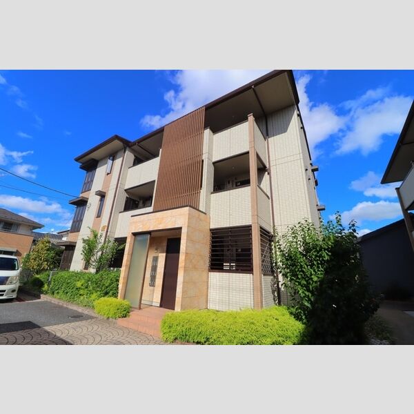 ルーヴル三橋　B102号室 建物外観