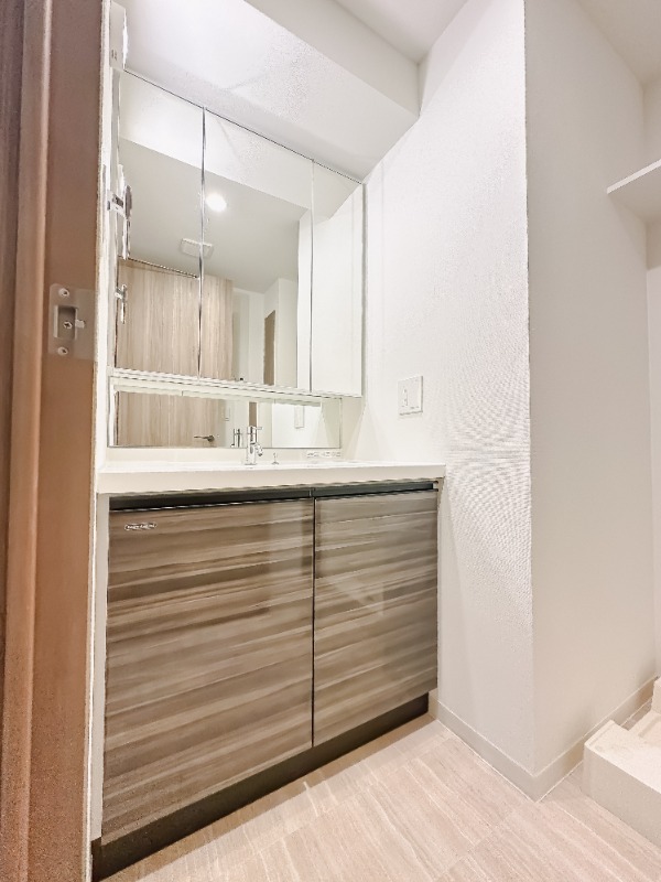 レジディア中目黒Ⅲ4階 洗面