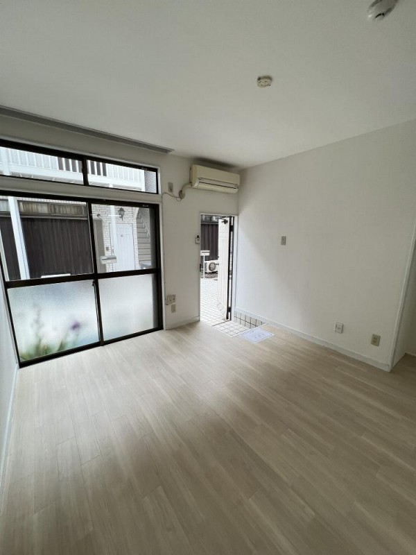 ローズアパート(Q-025)1階 その他、部屋スペース