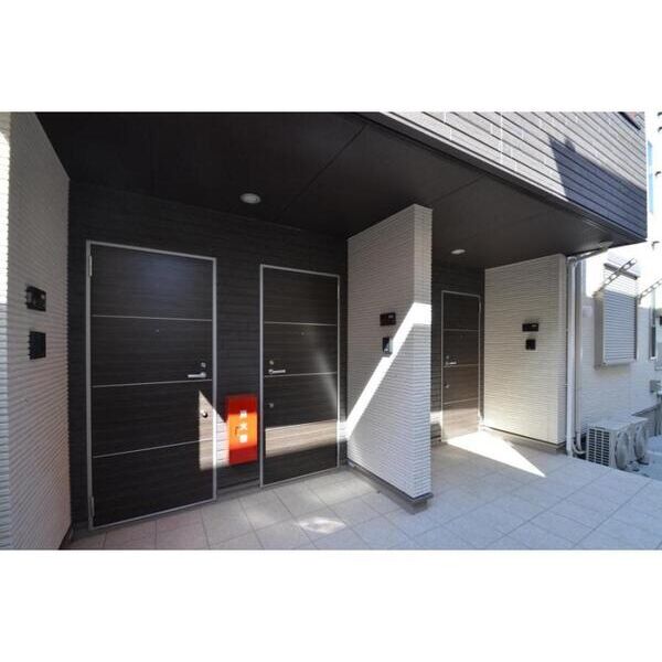 レーベンプラッツ エントランス