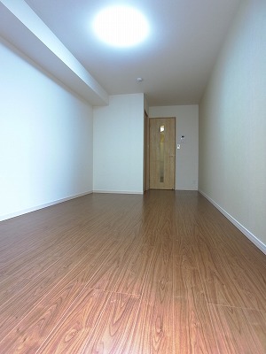 リブリ・ル・シャドール 内観