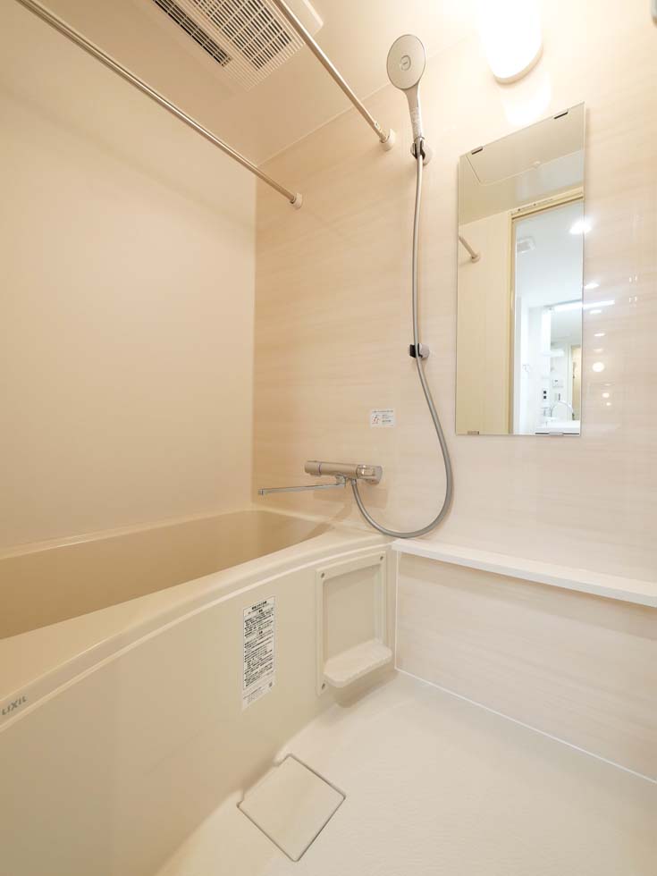 ラフィスタ新板橋 内観