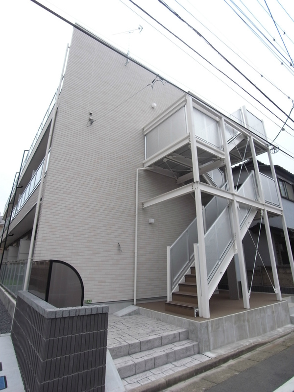 リブリ・ウィスタリアⅡ エントランス