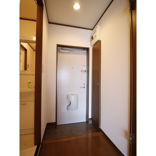 アムール Petit 玄関