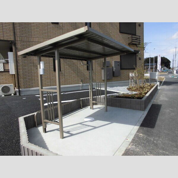 ロイヤルガーデン　スタシオン 駐輪場