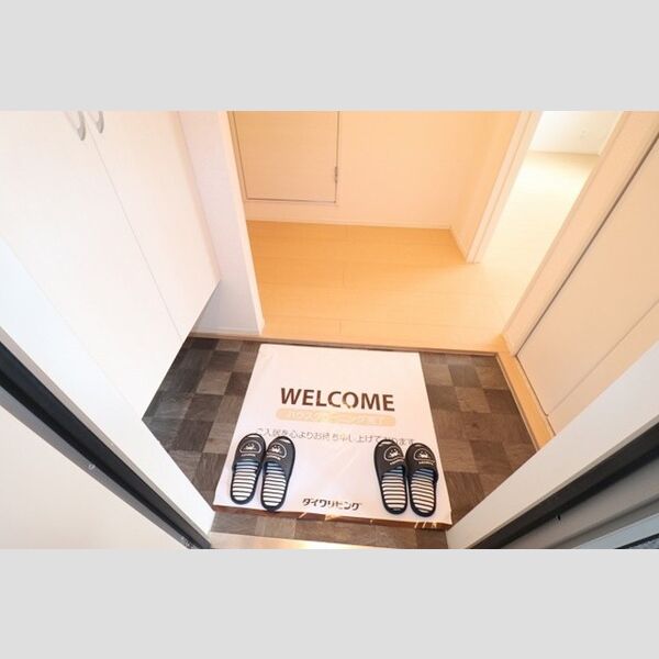 ルーエ　A203号室 玄関　シューズボックスあり