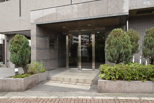 ルーブル中野坂上3階 エントランス