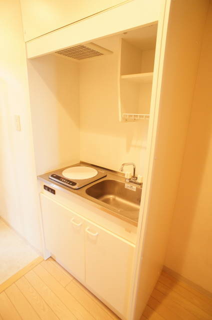 芝コーポ５号館0601号室 IHの１口コンロ付いてます