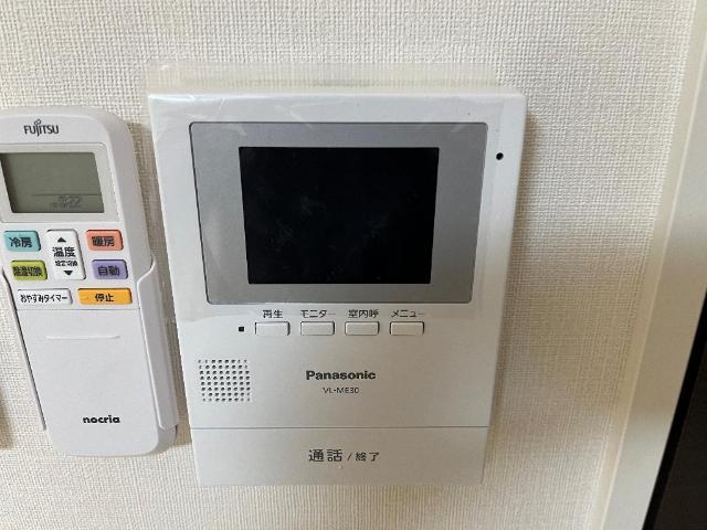 CASA山鳥202号室 カメラ付インターホン（イメージ）