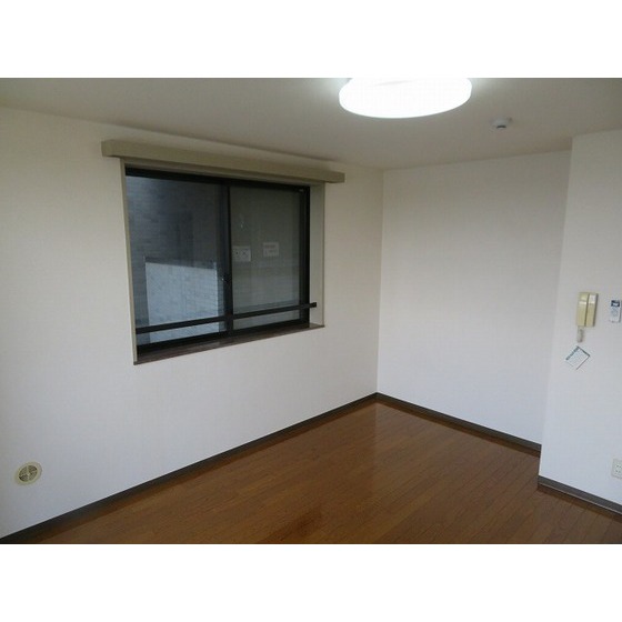 シンザンⅢ（旧第２ＹＡＭＡＤＡビル） 居室