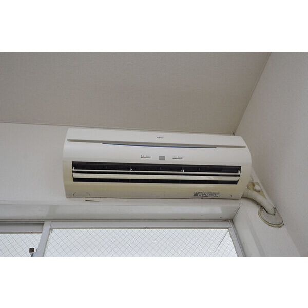 リライアンス六浦0102号室 エアコン