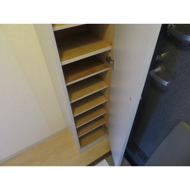 ＡＤハイツ 下駄箱