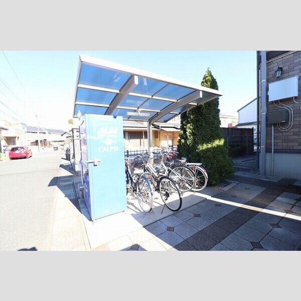 エミール・オガワ　A・B棟 駐輪場