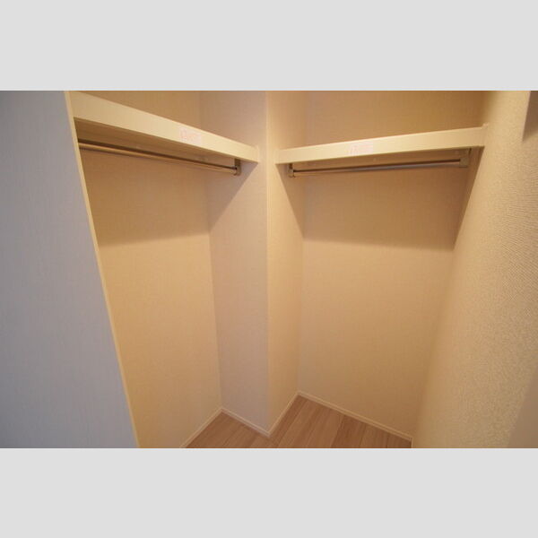 GOLDEN RINGS　12(ゴールデンリングスワンツー)102号室 収納