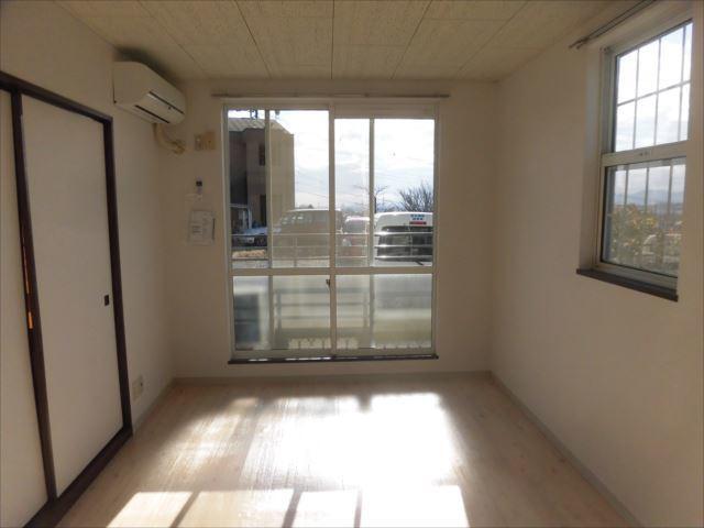 サンハイツ磯部 リビング