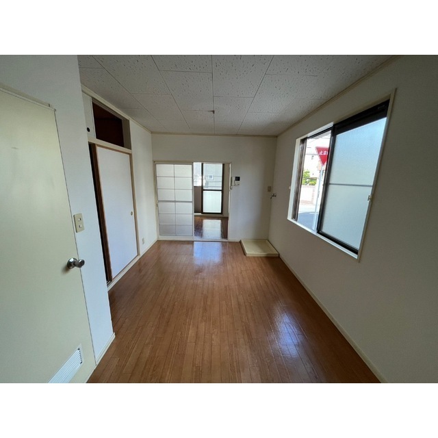 稲丘アームス 内観