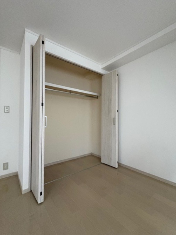 エムエスティ向島 収納