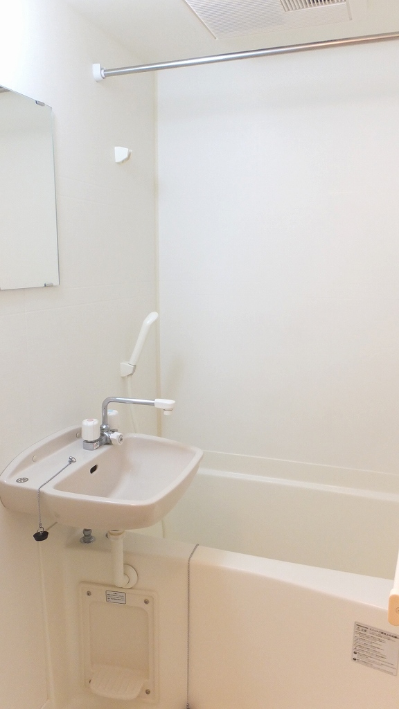 レオパレスプロミネンス お風呂