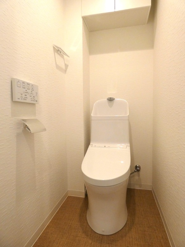 レジディア千川プレイス4階 トイレ