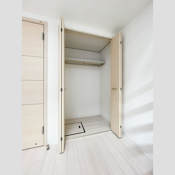 モンシャトー大成A棟 クローゼット